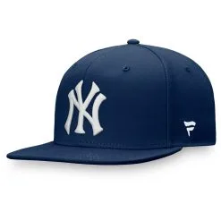 Men's New York Yankees Fanatics Branded Navy Core Adjustable Snapback Hat