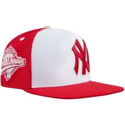 Men's New York Yankees Pro Standard White/Red Strawberry Ice Cream Drip Snapback Hat